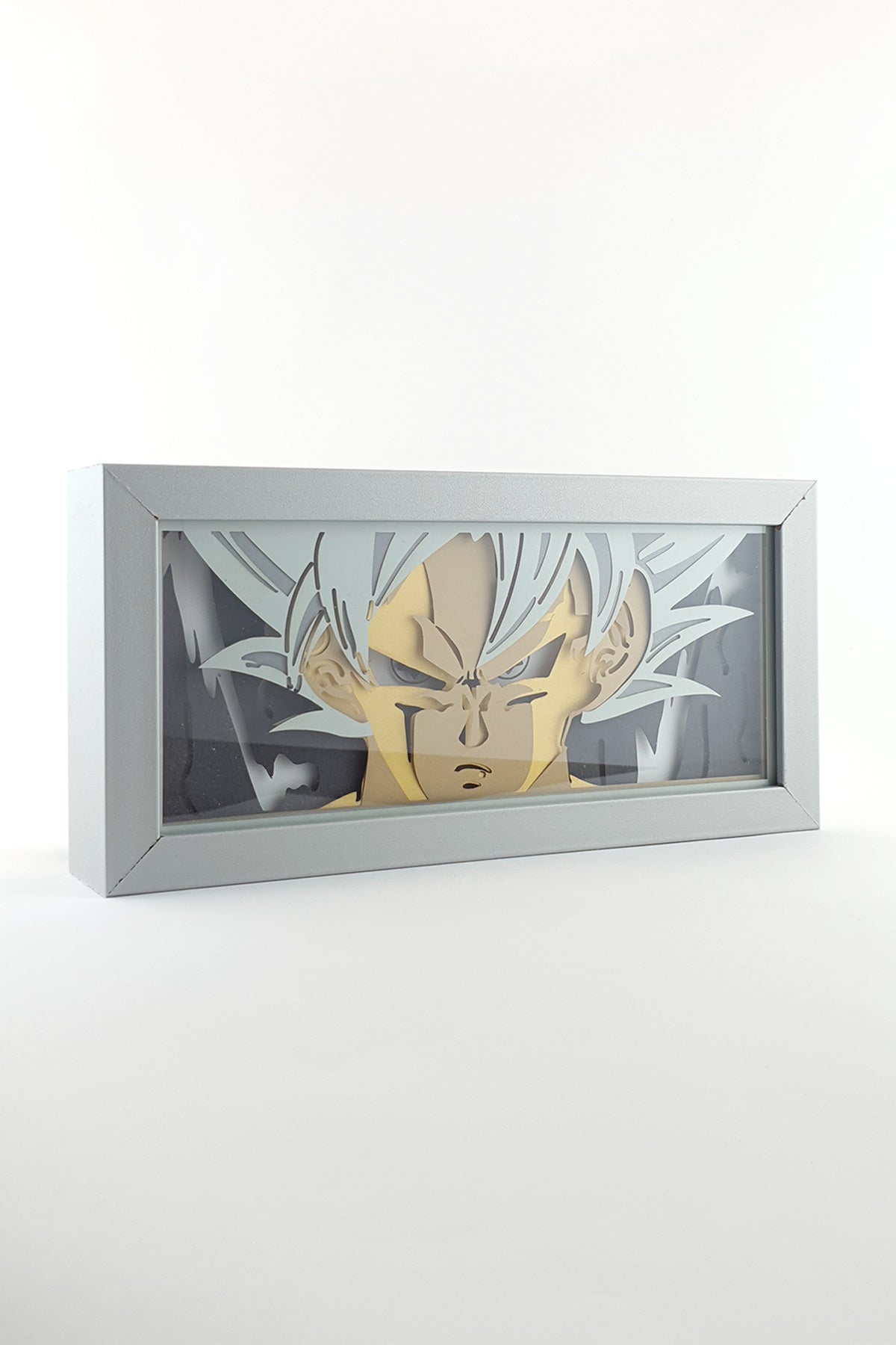 3D Goku Ahşap Katmanlı Anime Işık Kutusu – LED Dekor & Gece Lambası