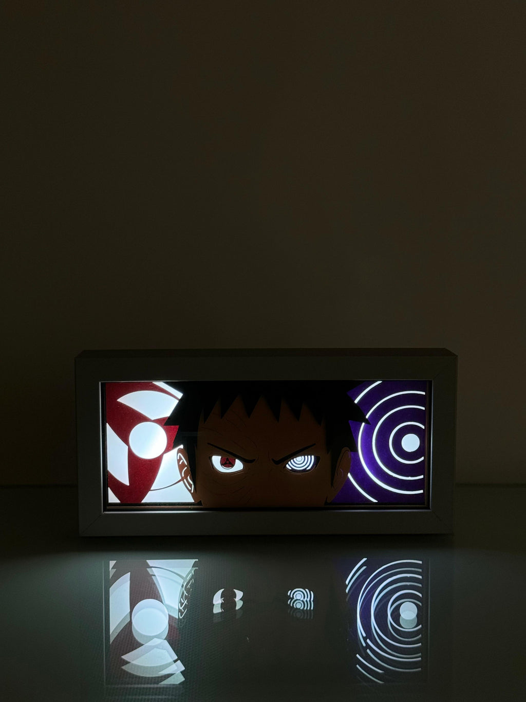 3D Obito Ahşap Katmanlı Anime Işık Kutusu – LED Dekor & Gece Lambası